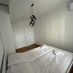 Marija's 2 アパート スコピエ