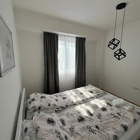 Marija's 2 * Escópia