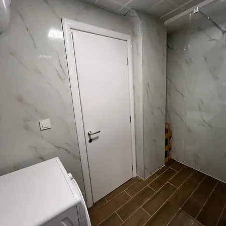Apartamento Marija's 2 *