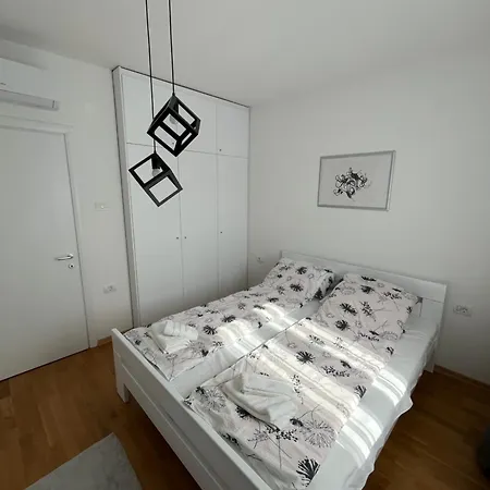 Apartamento Marija's 2